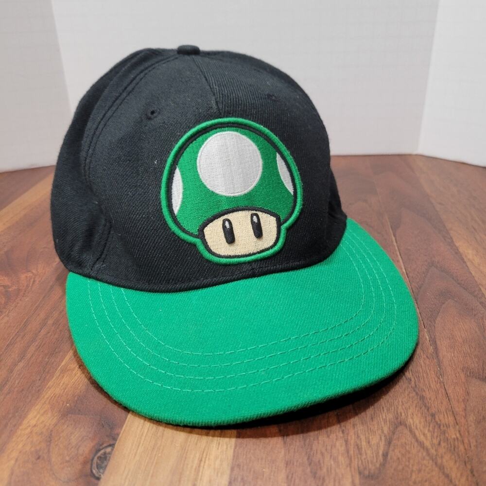 Super Mario Brothers Acrylic Wool Blend 1 Up Mushroom Hat 2010 Size L/XL